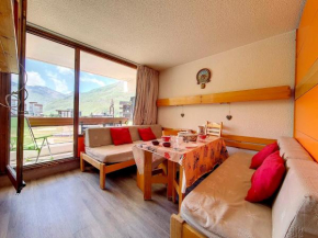 Studio lumineux au pied des pistes avec balcon, Lit pour 4 pers. Situé à La Croisette - FR-1-344-314 Les Ménuires